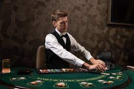 m8bets বাংলাদেশ গেমিং প্ল্যাটফর্মের হিরো ব্যানার